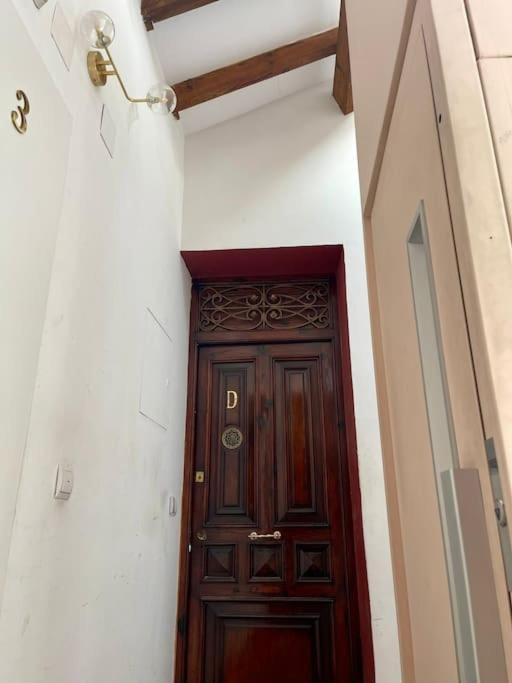 Gran Atico Con Terraza En El Centro De Аликанте Екстериор снимка